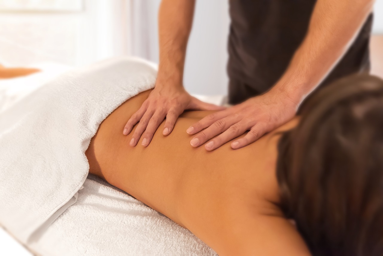 MASSAGE THERAPIST